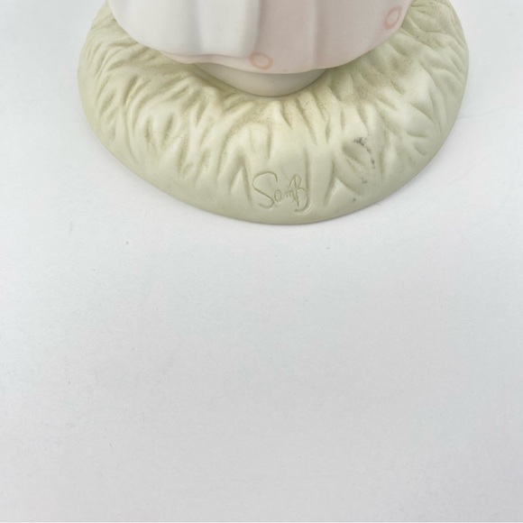 Precious Moments 1990 Figurine May Your Birthday Be a Blessing - Picture 5 of 7